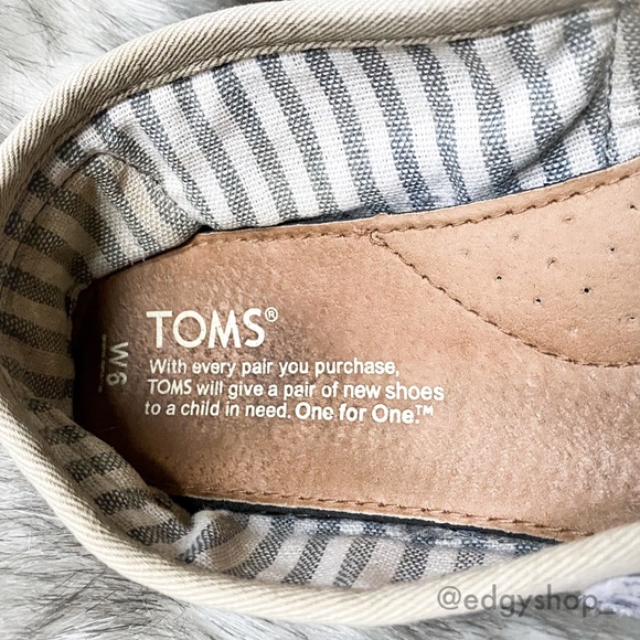 Toms | Palmetto Classics Slip On Alpargatas - Picture 7 of 8